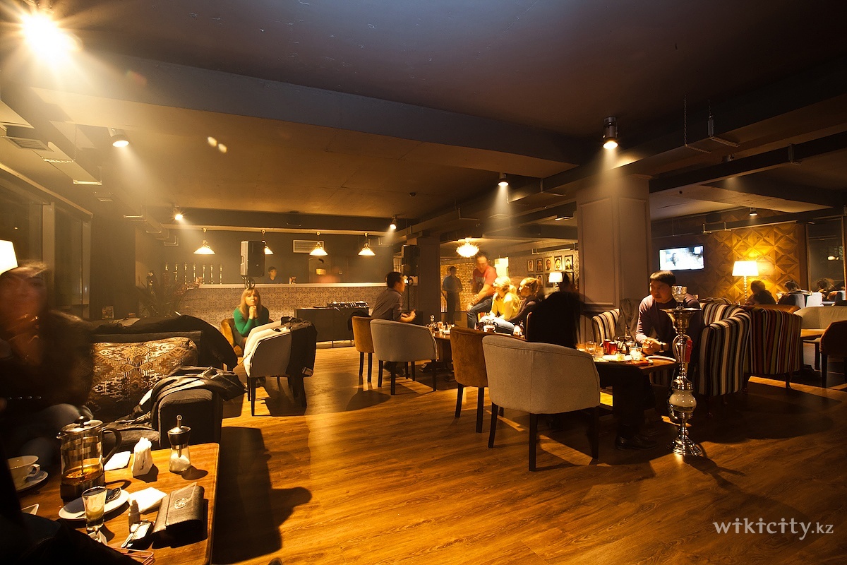 Фото Litro Gastro Pub - Almaty