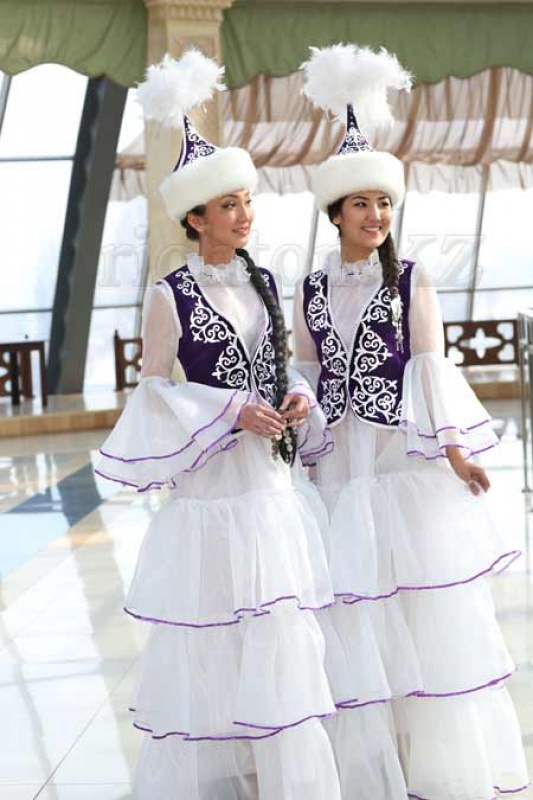 Фото Richton - Алматы. казахские парные платья