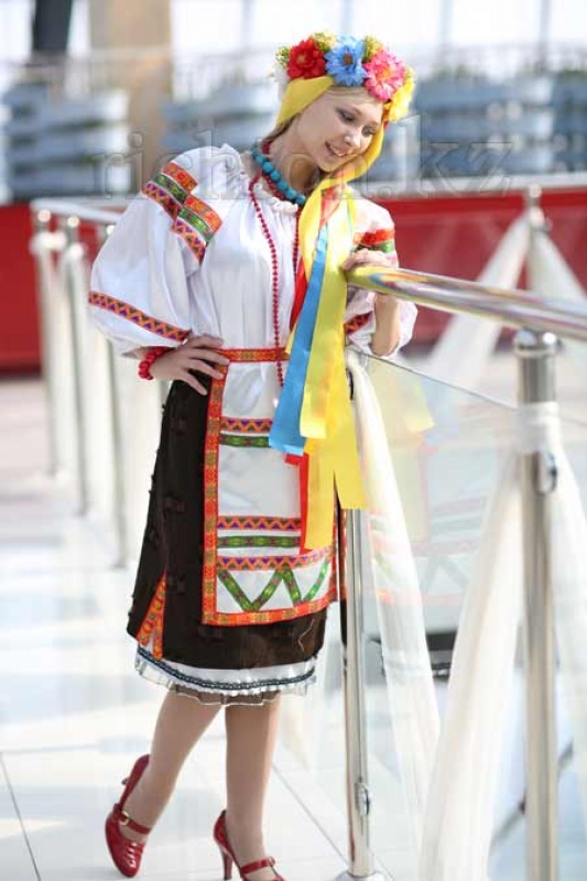 Фото Richton - Алматы. украинский костюм