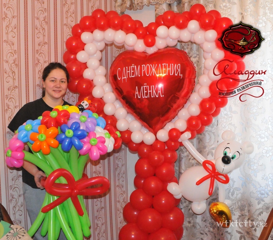 Фото Агентство Аладдин - Караганда. Доставка и Вручение цветов и фигур из шаров, Живых цветов и мягких игрушек.