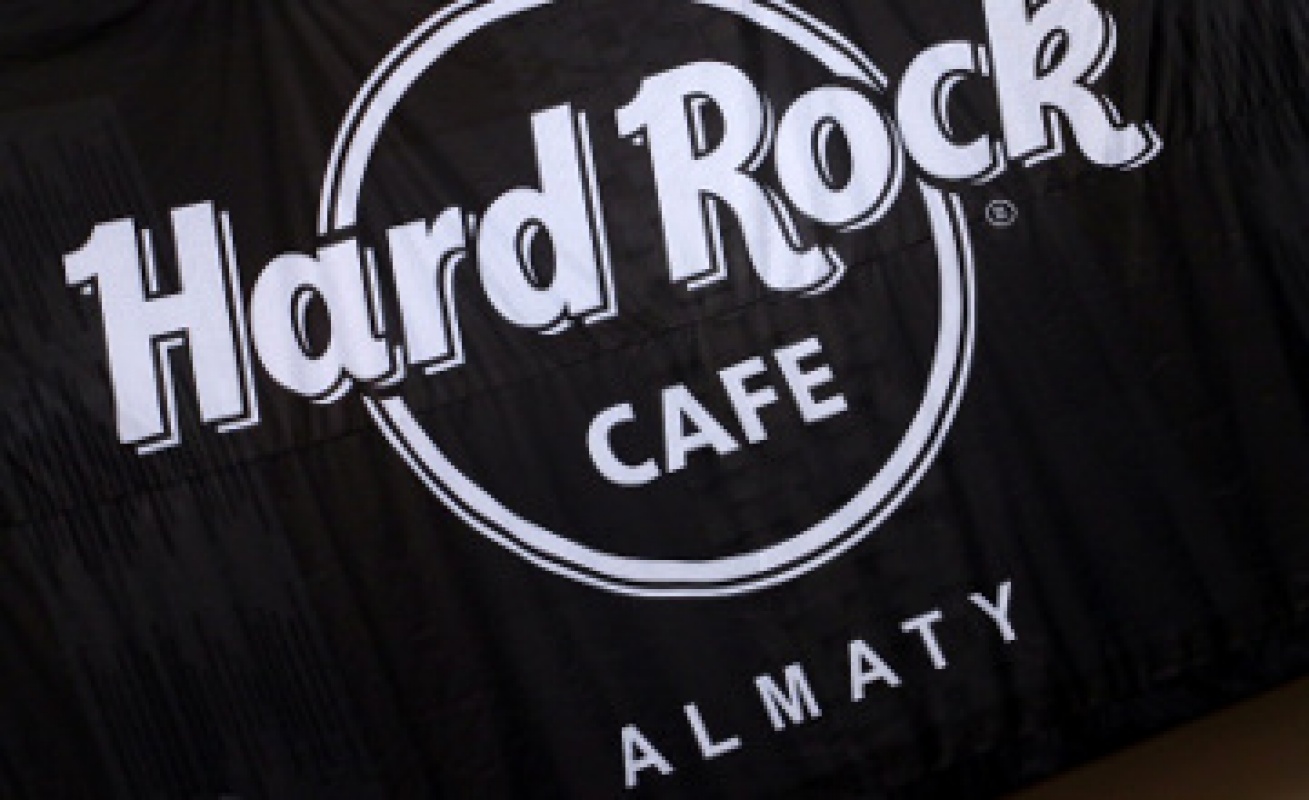 Фото Hard Rock Cafe - Алматы