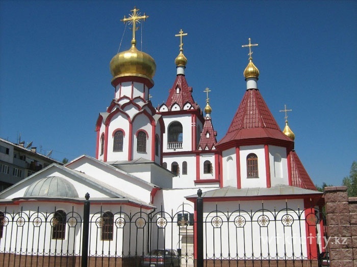 Фото Храм во имя святых мучеников Адриана и Натальи - Алматы