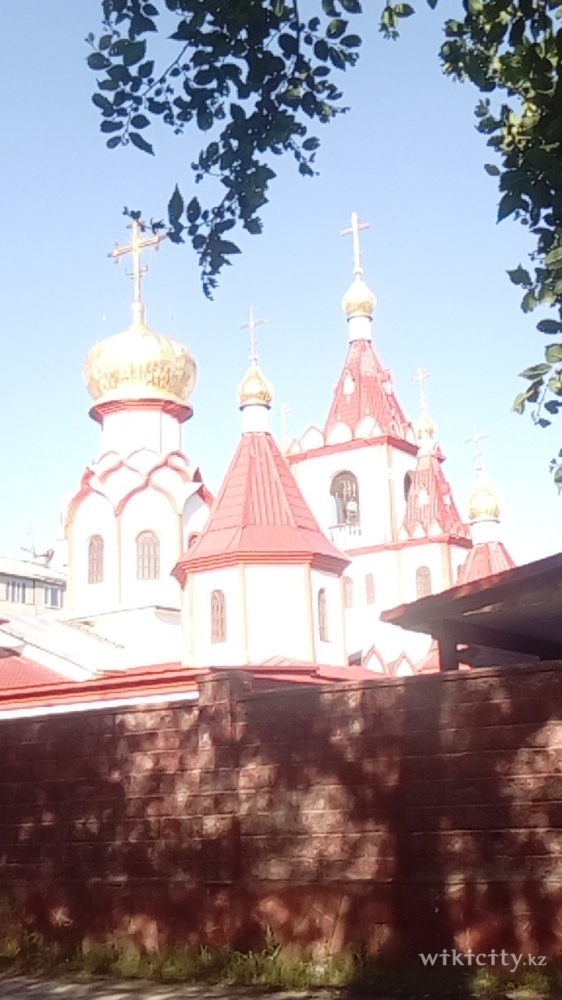 Фото Храм во имя святых мучеников Адриана и Натальи - Алматы