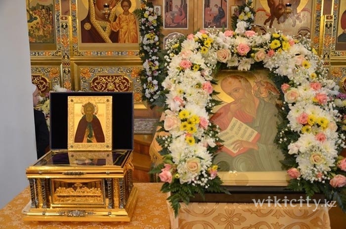 Фото Иоанно-Богословский храм Алматы. 
