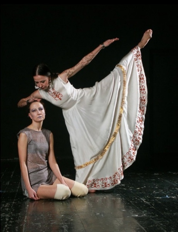 Фото Танцтеатр сестер Габбасовых - Алматы