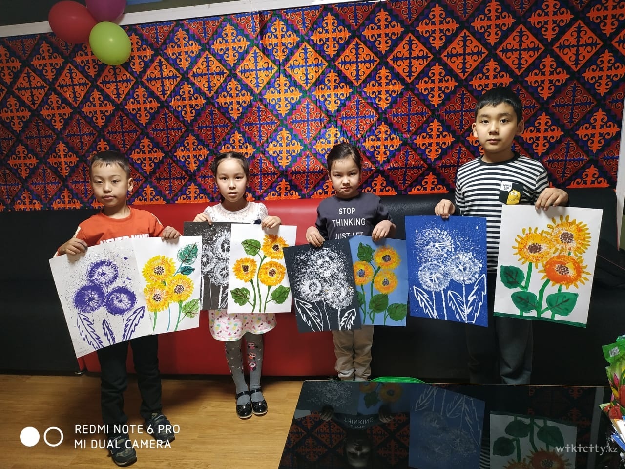 Фото Viva-art - Алматы. Через рисование дети передают свои эмоции,ощущения,восприятие мира.Рисование успокаивает и развивает воображение.