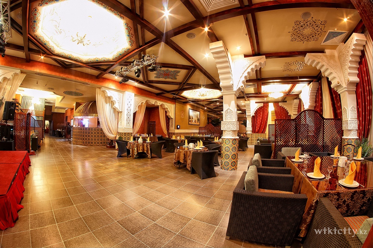 Фото Barakat - Almaty. основной зал ресторана