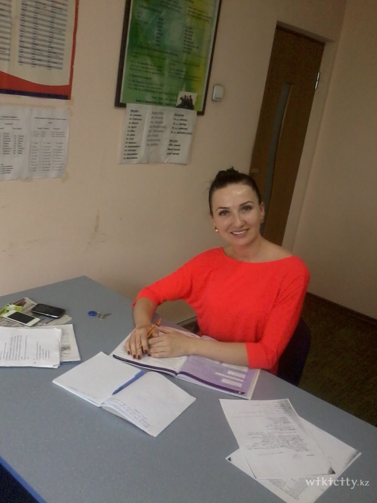 Фото Kingsway English study centre - Алматы. In class