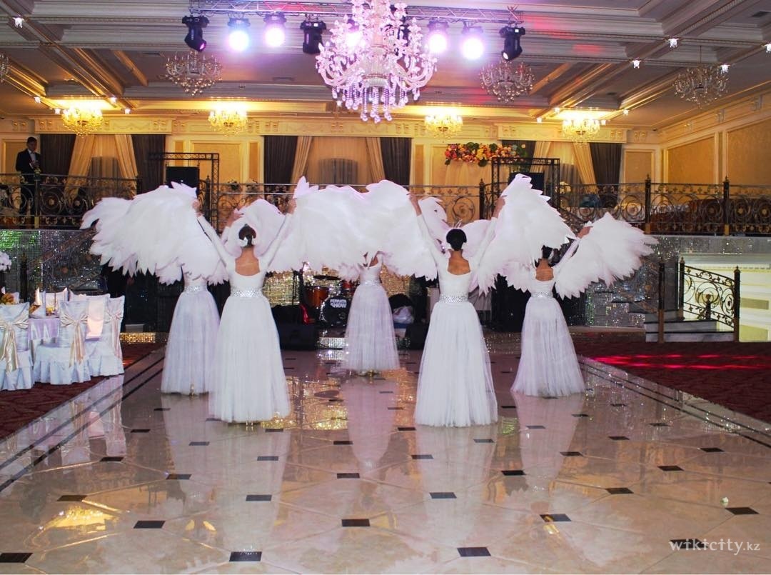 Фото Sultan Hall Almaty - Алматы. Выступление на свадьбе