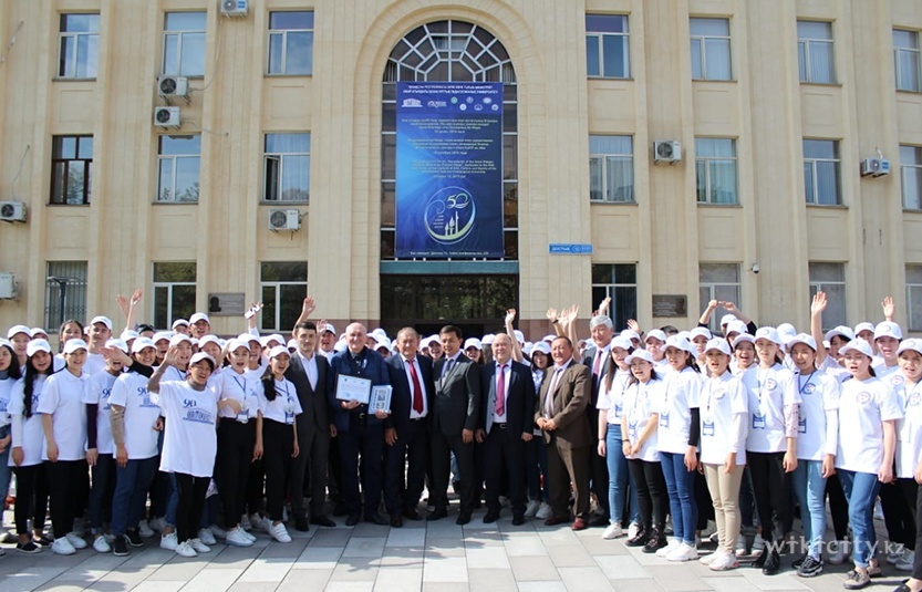 Фото Казахский национальный педагогический университет им. Абая - Almaty