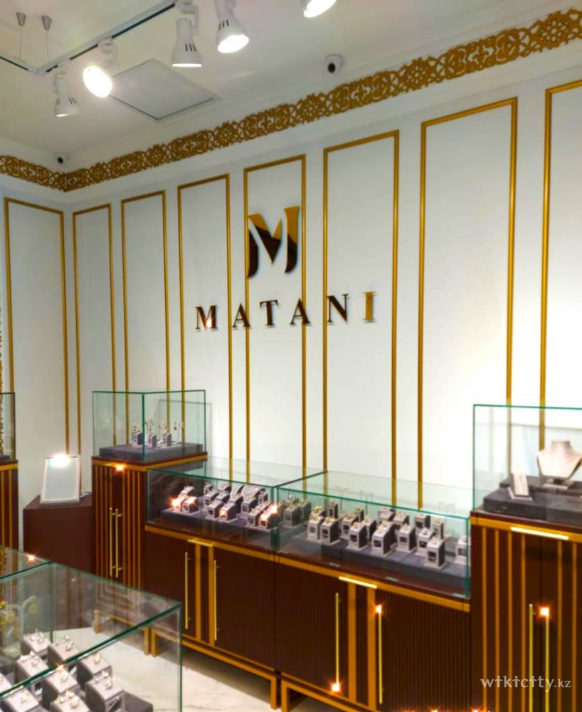 Фото MATANI Jewelry - Нур-Султан. В продаже имеются серьги, кольца, браслеты, кулоны и разнообразные комплекты.