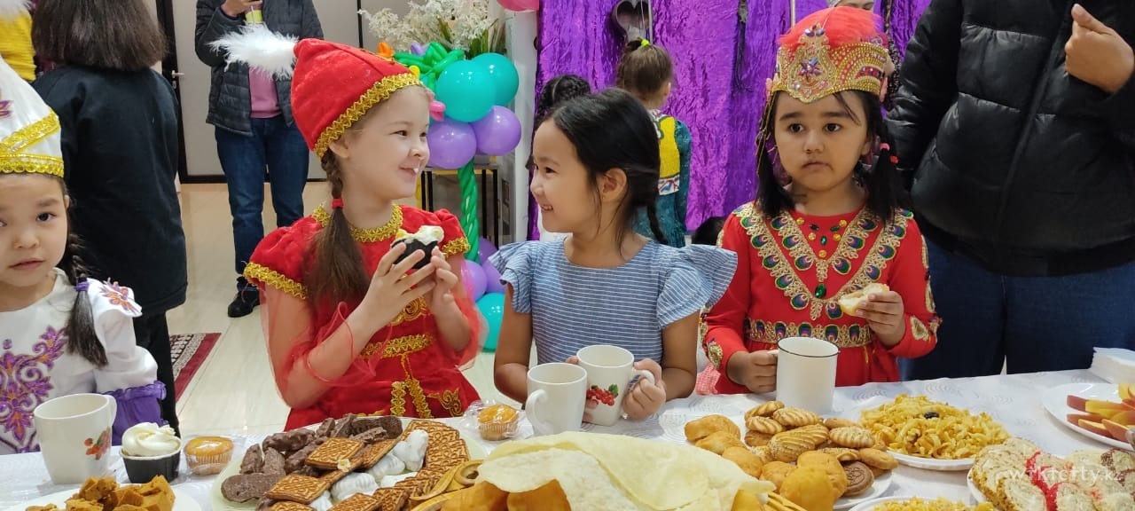 Фото ABC SCHOOL - Алматы. Видеть радость в глазах детей - это наше счастье! Празднуем Наурыз!