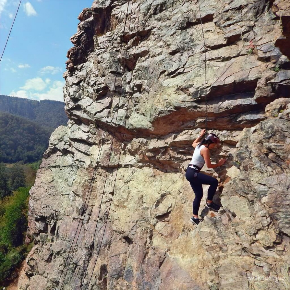 Фото Походы в горы Алматы Monte - Алматы. http://mnt.kz/skalolazanie-almaty Скалолазание Алматы