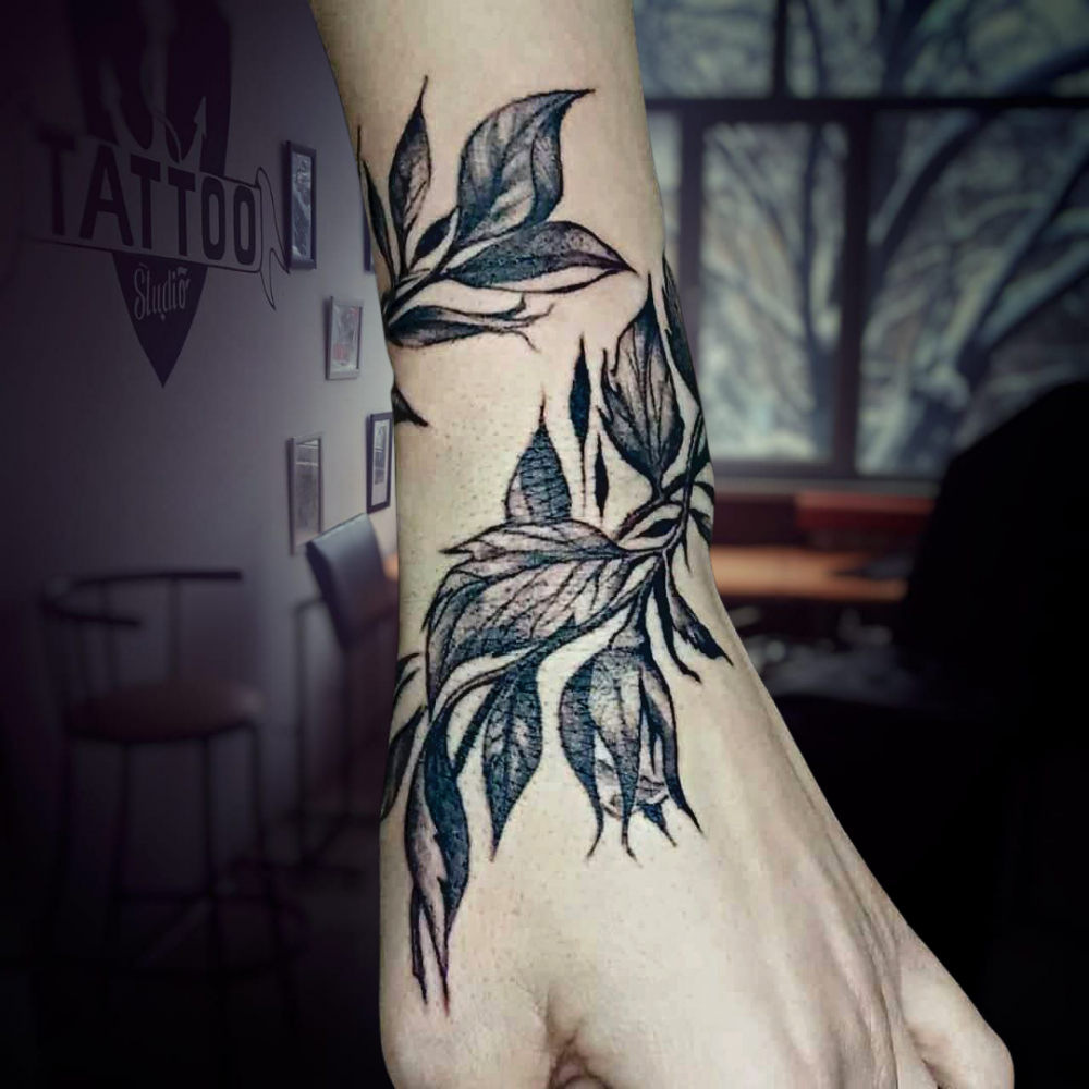 Фото Xenia Tattooer - Алматы