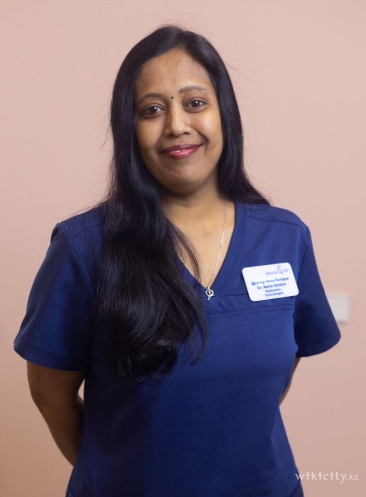 Фото Miracle IVF - Алматы. Эмбриолог Неха Ваидья.<br>Стаж 24 года.<br>Graduate in Microbiology B.Sc Microbiology DMLT Diploma in Medical Laboratory Technology Embryology course in Clinical Embryology (INDIA). Member Of ESHRE Member of ACE (INDIA)