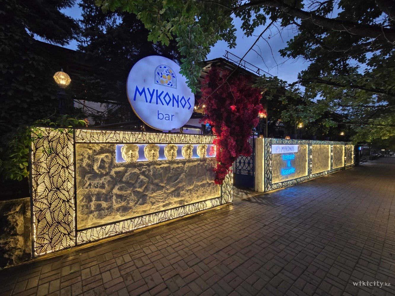 Фото Mykonos bar - Алматы