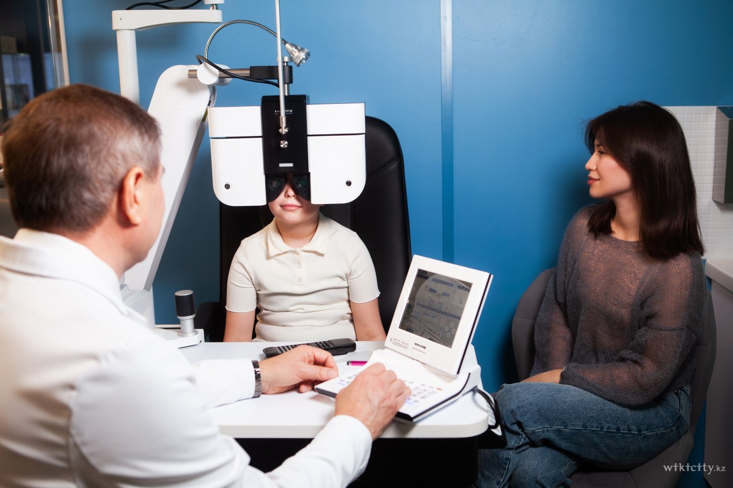 Фото Клиника института миопии - Алматы