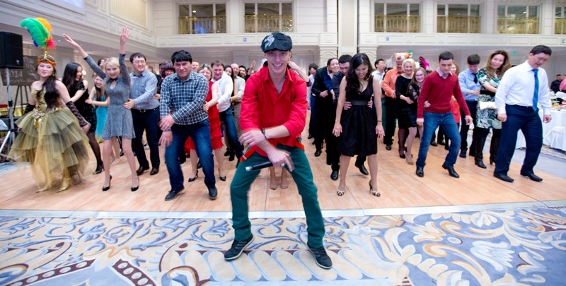 Фото ГРОТЕСК - шоу-агентство - Almaty. Танцевальный Flash-Mob