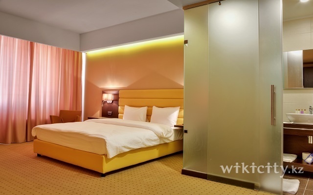 Фото Comfort Hotel Astana - Astana