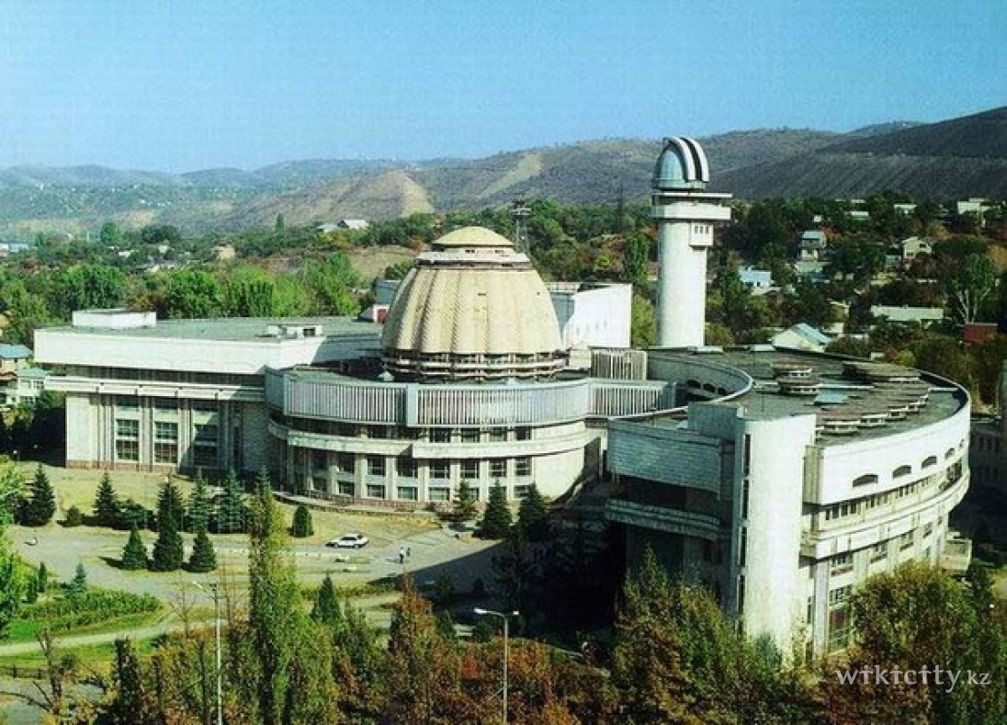 Фото Дворец школьников Almaty. 