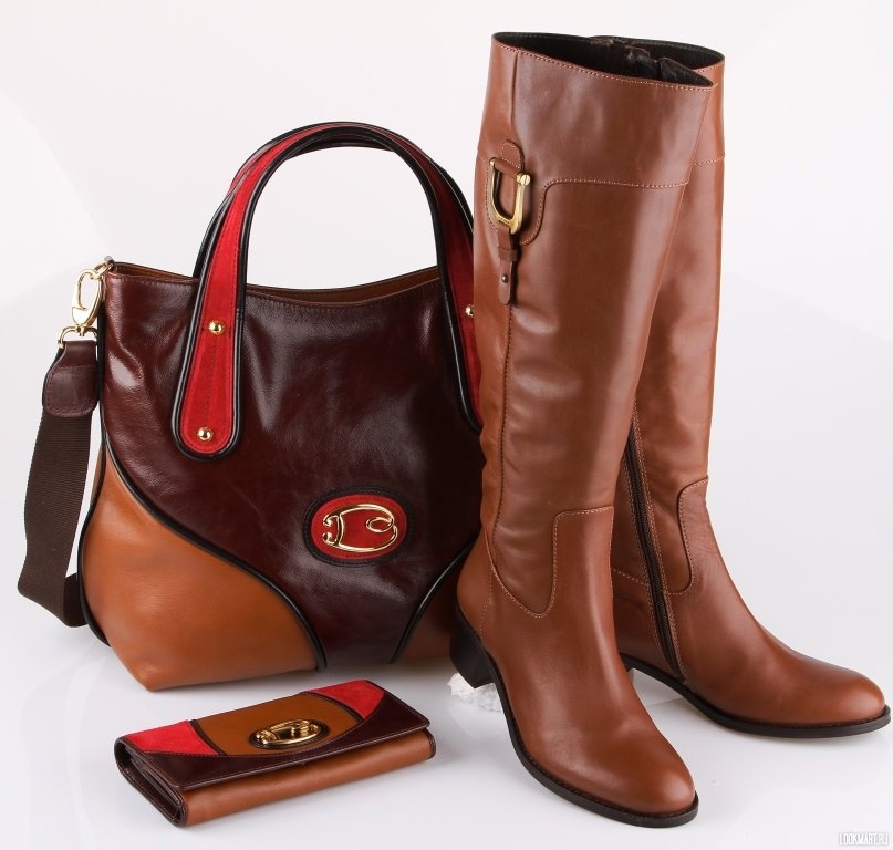 Ремонт обуви.
Профессиональный ремонт обуви, любой сложности. 
Растяжка, увеличение и уменьшение размера обуви. 
Изменение формы носка. Замена замков, клепок.
Замена подошвы, набоек.
Ремонт сумок и чемоданов.
Замена фурнитуры. Ручки, замки, колесики.
Реставрация поверхности.
Реставрация обуви.
Мастер с профессиональной легкостью справится с дефектами,
возникающими, в процессе носки кожаных и замшевых изделий.
  Ваша любимая обувь потеряла привлекательный внешний вид:
 - потёртости на носах и пятках обуви;
