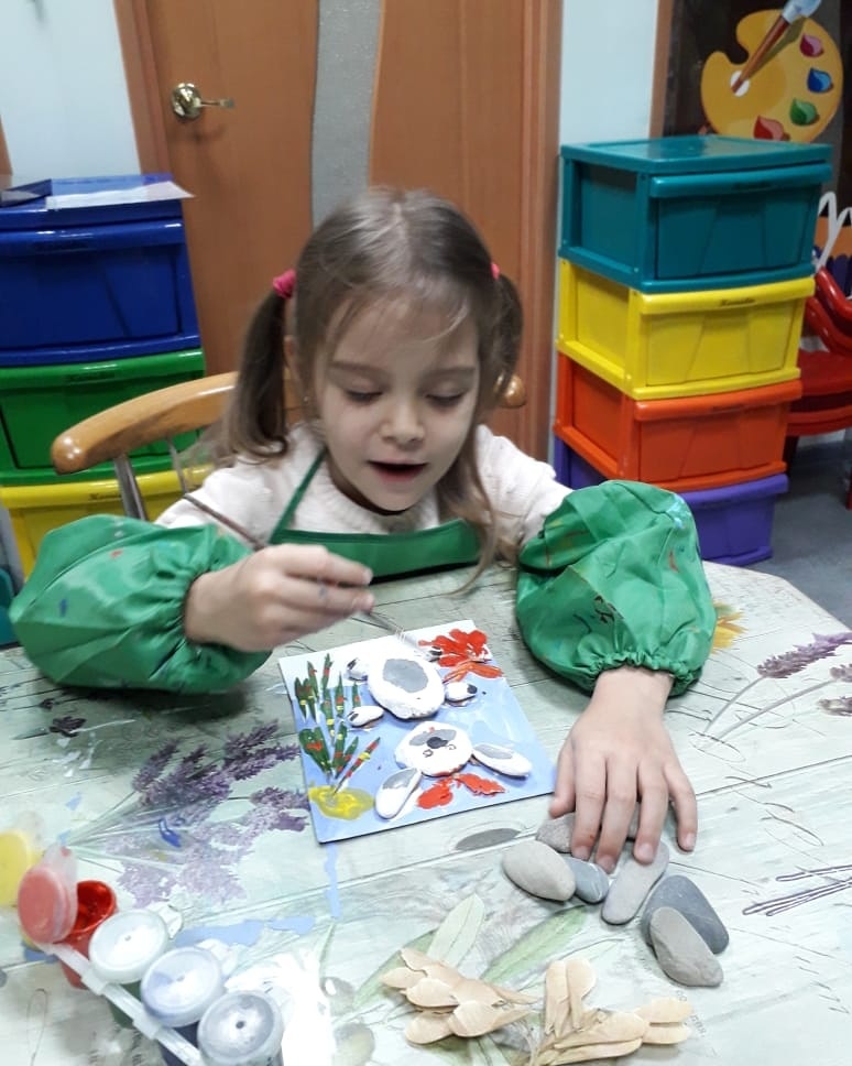 Натуральный природный материал, спецодежда и специально оборудованный кабинет!