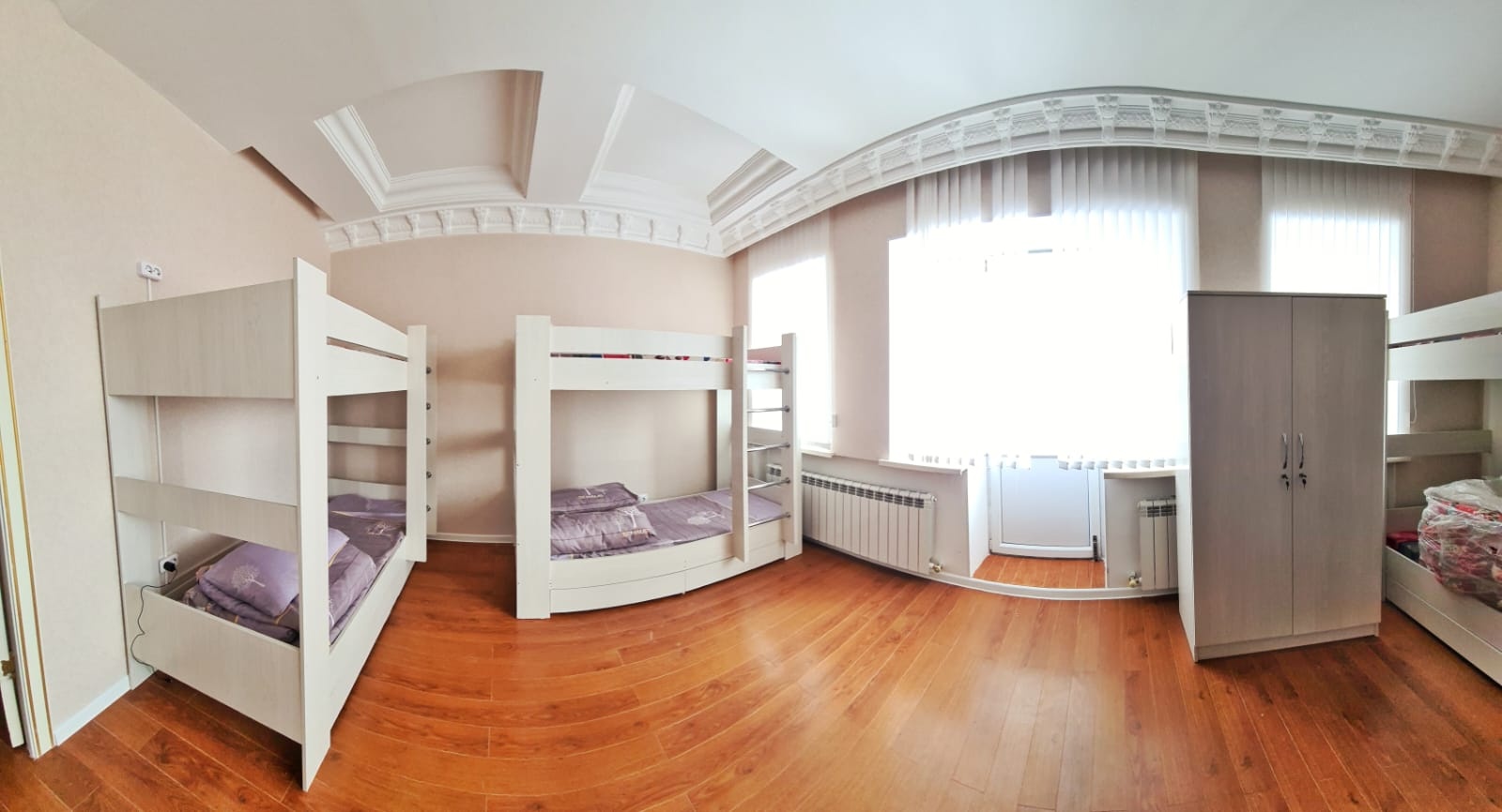 Общая комната для девушек на 8 человек