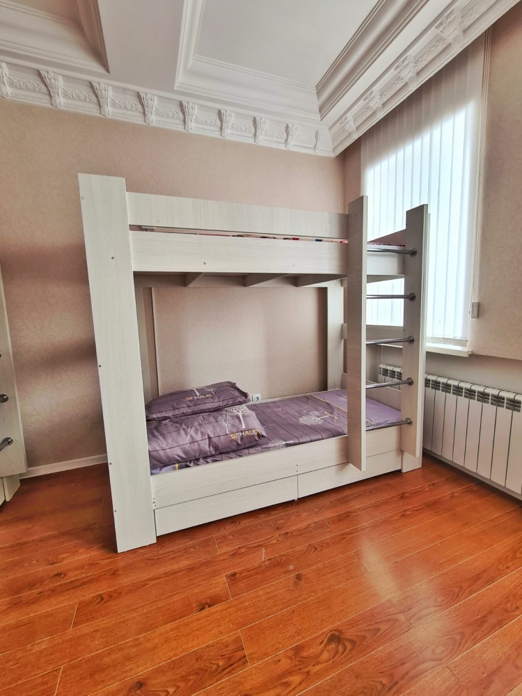 Общая комната на 8 человек