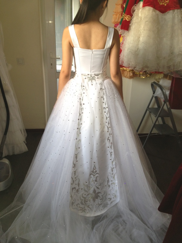 Пошив свадебных платьев