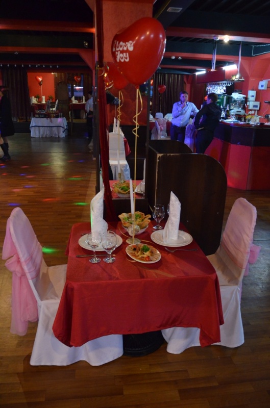 Лаунж бар 1й этаж