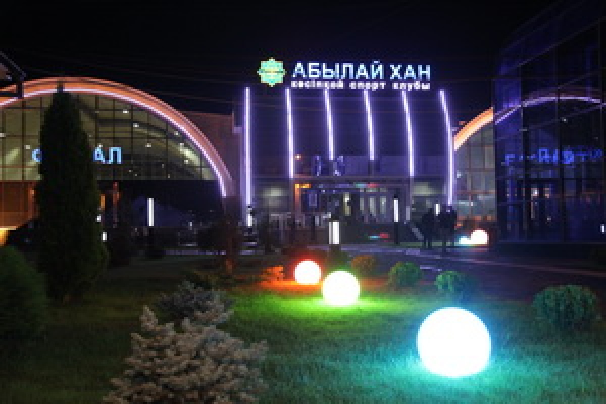 Фасад-вечер