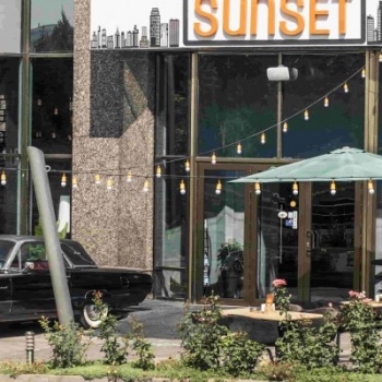 Фото Sunset Cafe Almaty. 