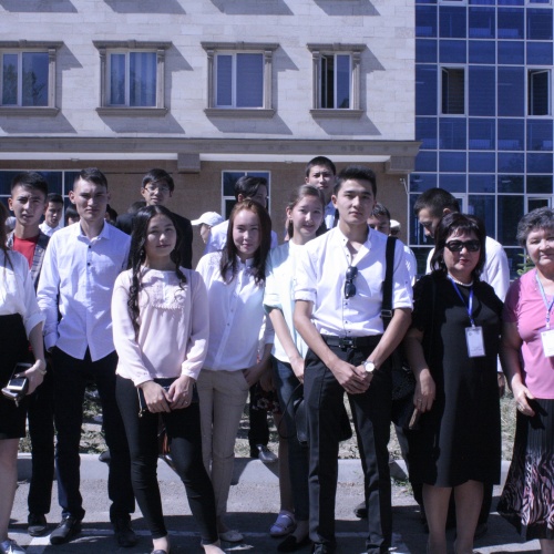 Фото Международный колледж бизнеса и коммуникаций Алматы. 