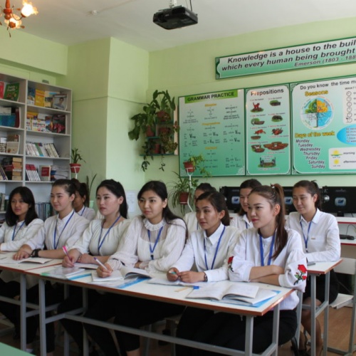 Фото Алматинский областной колледж инновационных технологий в сфере сервиса и питания Алматы. 