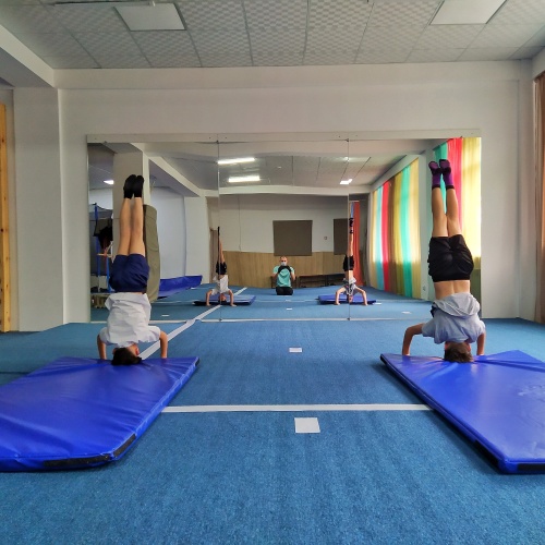 Фото Детская школа гимнастики и акробатики "Акро'шка" Алматы. 