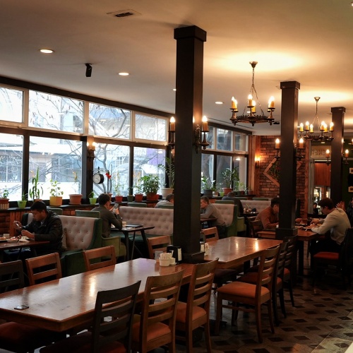 Фото Bereket Алматы. 