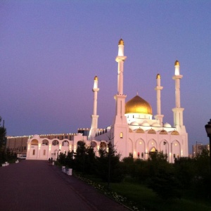 Мечеть НУР Астана