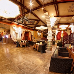 Фото Barakat - основной зал ресторана