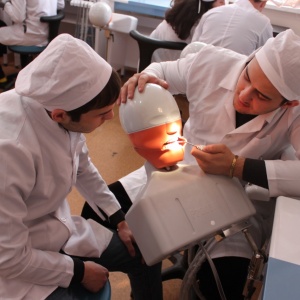Фото Медико-Стоматологический колледж профессора Рузуддинова