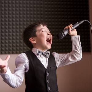 Уроки вокала для детей.