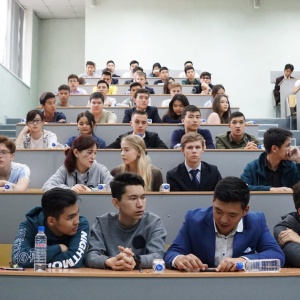 Фото Алматинский университет энергетики и связи