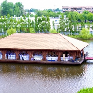 Ресторан "Жасмин" (на воде).